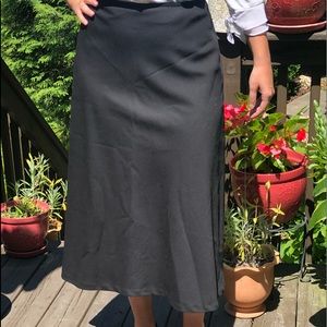 Jones New York Country Circle Skirt Midi Lined
